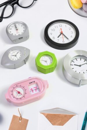 Big Wall Clock & Table Clocks For Every Room (Mix Design 1 Pc)