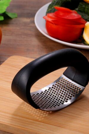 Manual Portable Garlic Crusher (1 Pc)