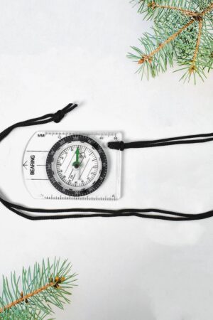 Plastic Compass for Travel Outdoor Compass (1 Pc)