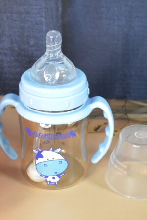 Plastic Baby Feeding Bottle with Handles, Cleaning brush & Straw (180 ML / 1 Pc)