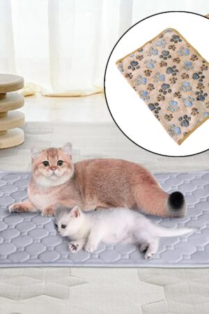 Pet Soft Cat Dog Blanket / Towel, Warm Sleep Mat (60×40 Cm / 1 Pc / Mix Color & Design)