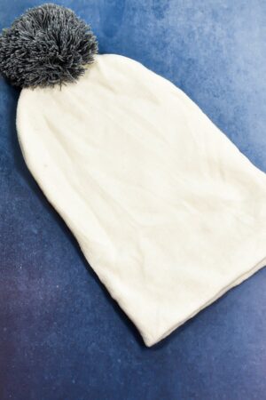 Men's and Women's Skull Slouchy Winter Woolen Knitted Black Inside Fur Beanie Cap. FB