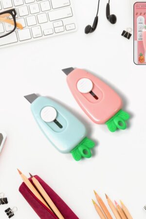 Mini Retractable Utility Knife Cute Style Box Cutter Back to School Supplies Portable Utility Pocket Knife (2 Pc)